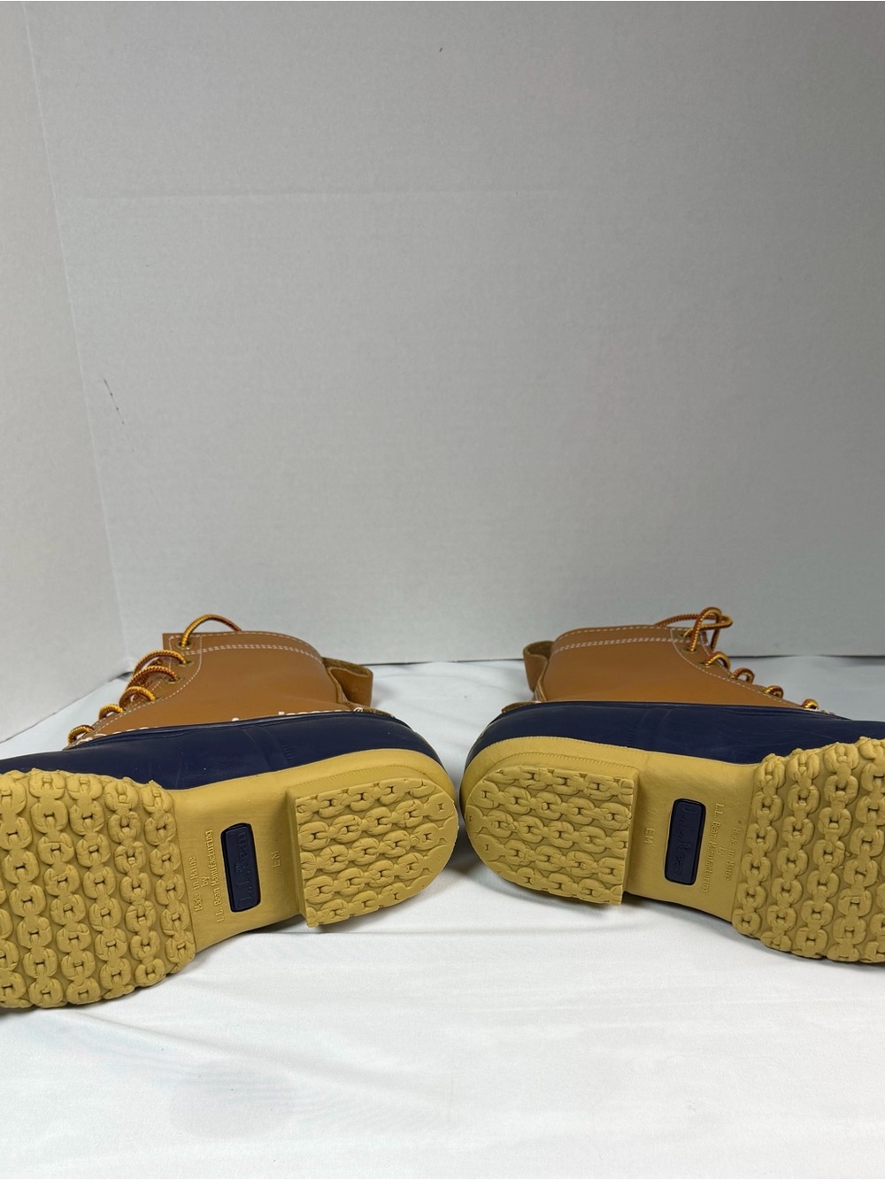 LL Bean Boots Tan Leather Navy Rubber Duck Boot Outdoors Size 9M See Note - Picture 10 of 11